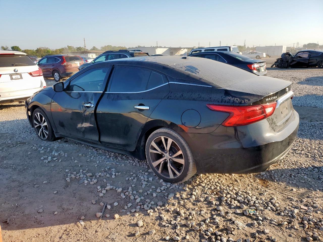 Nissan Maxima 3.5s Image 2