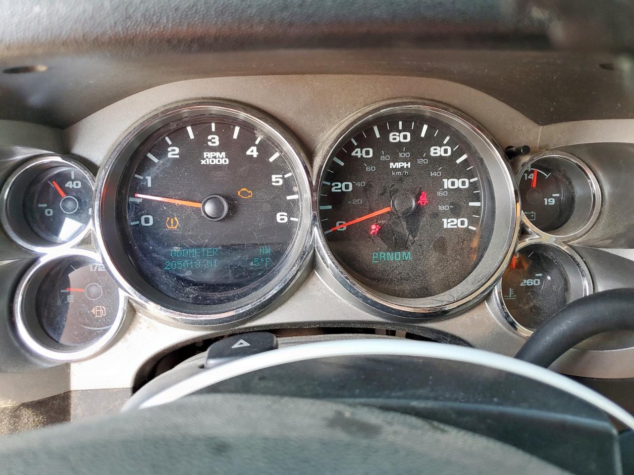 Chevrolet Silverado C1500 Lt Image 7