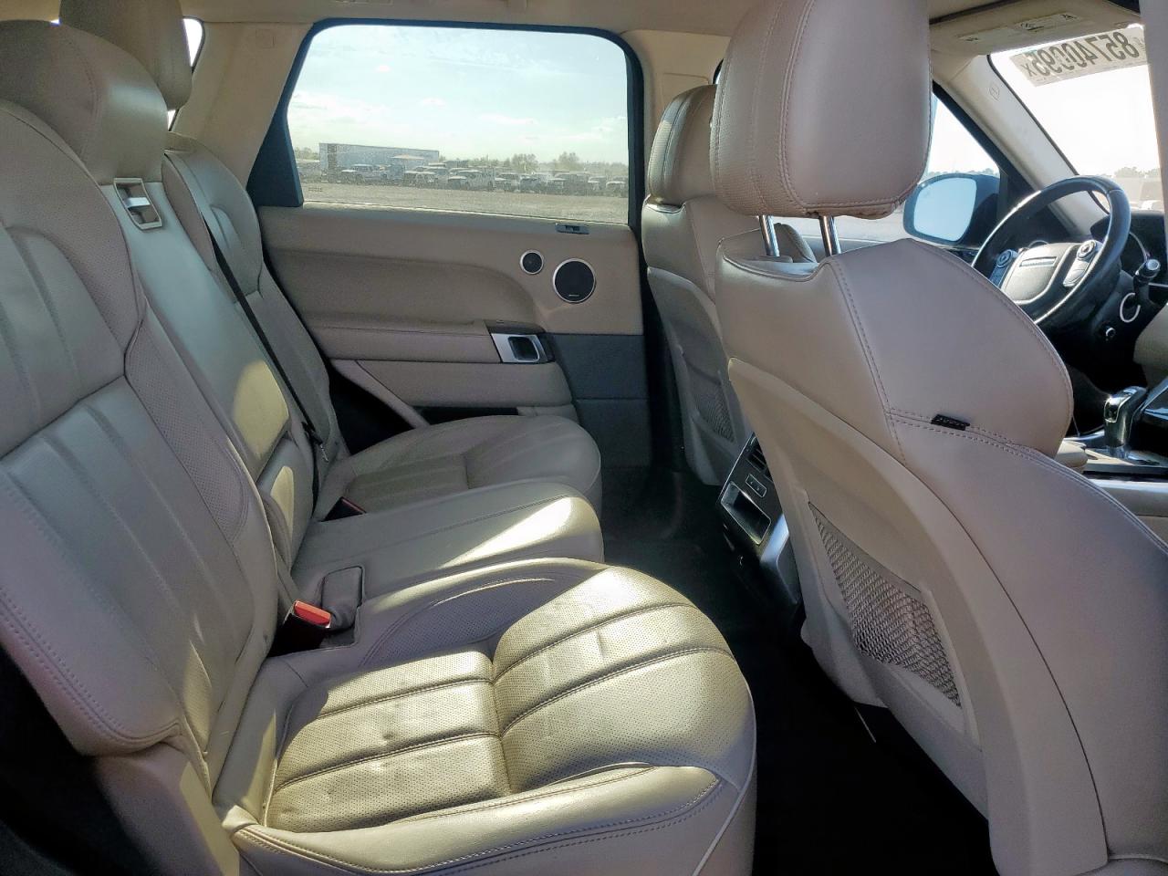 Land Rover Range Rover Hse Image 9