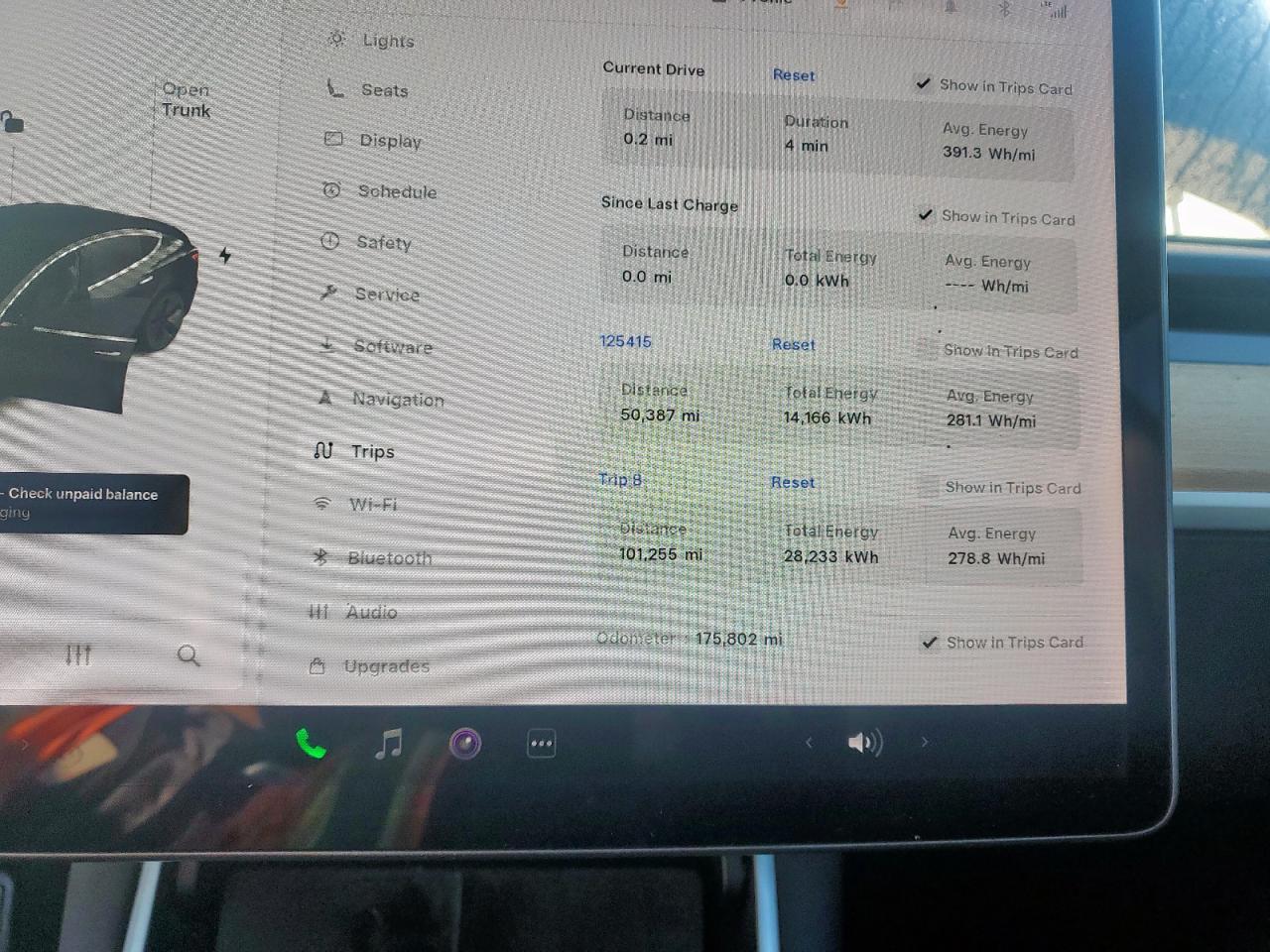 Tesla Model 3 Image 9
