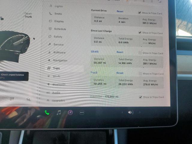 Tesla Model 3 Image 9