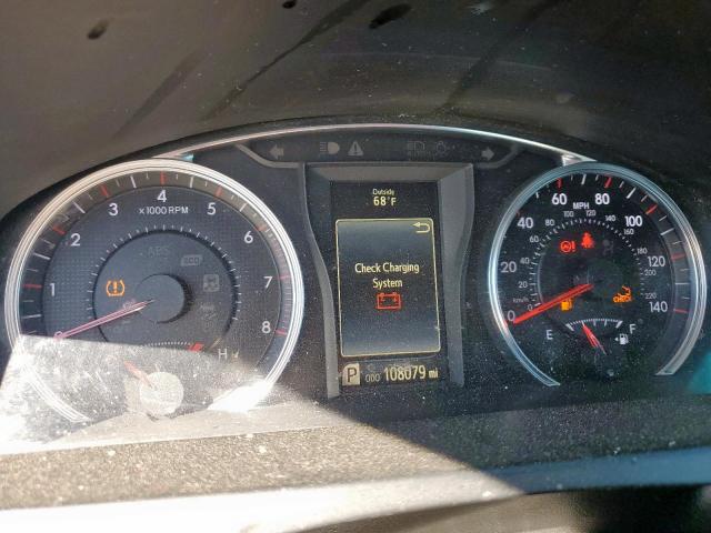 Toyota Camry Le Image 9