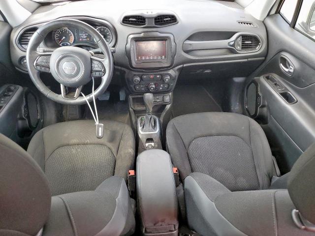 Jeep Renegade Latitude Image 9