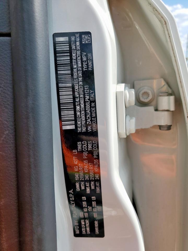 Jeep Renegade Latitude Image 7