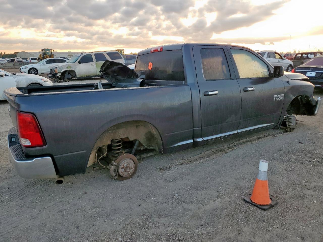 Ram 1500 Slt Image 2