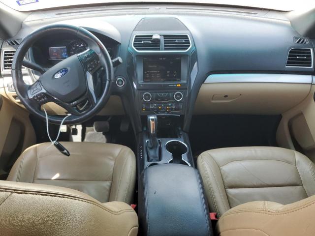 Ford Explorer Xlt Image 4