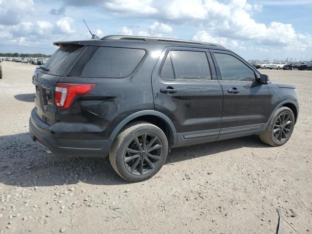 Ford Explorer Xlt Image 13