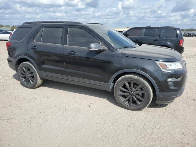 Ford Explorer Xlt Image 10