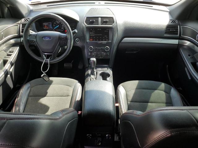 Ford Explorer Xlt Image 3