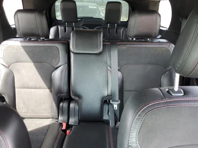 Ford Explorer Xlt Image 4