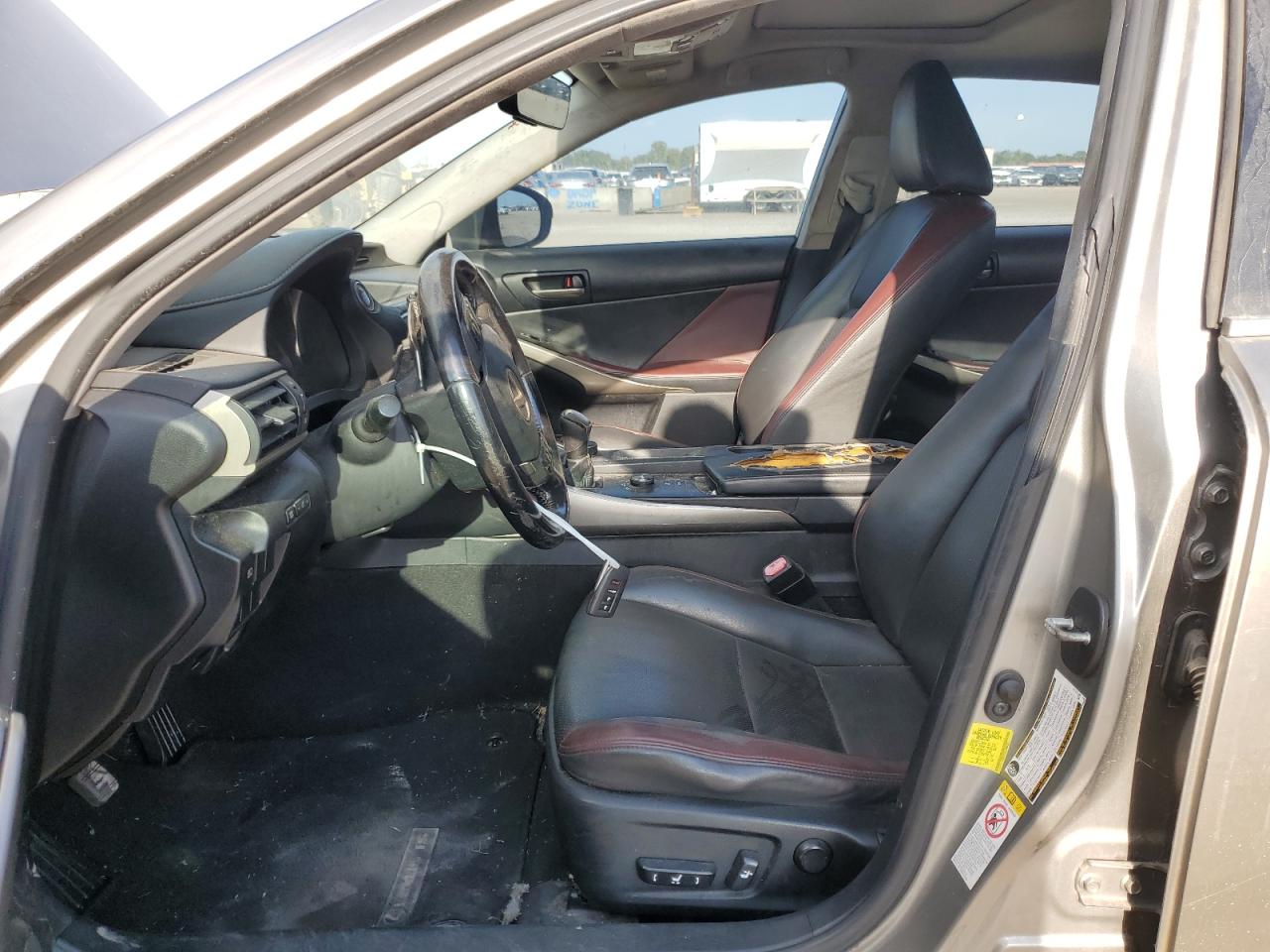 Lexus Is 200t Image 8