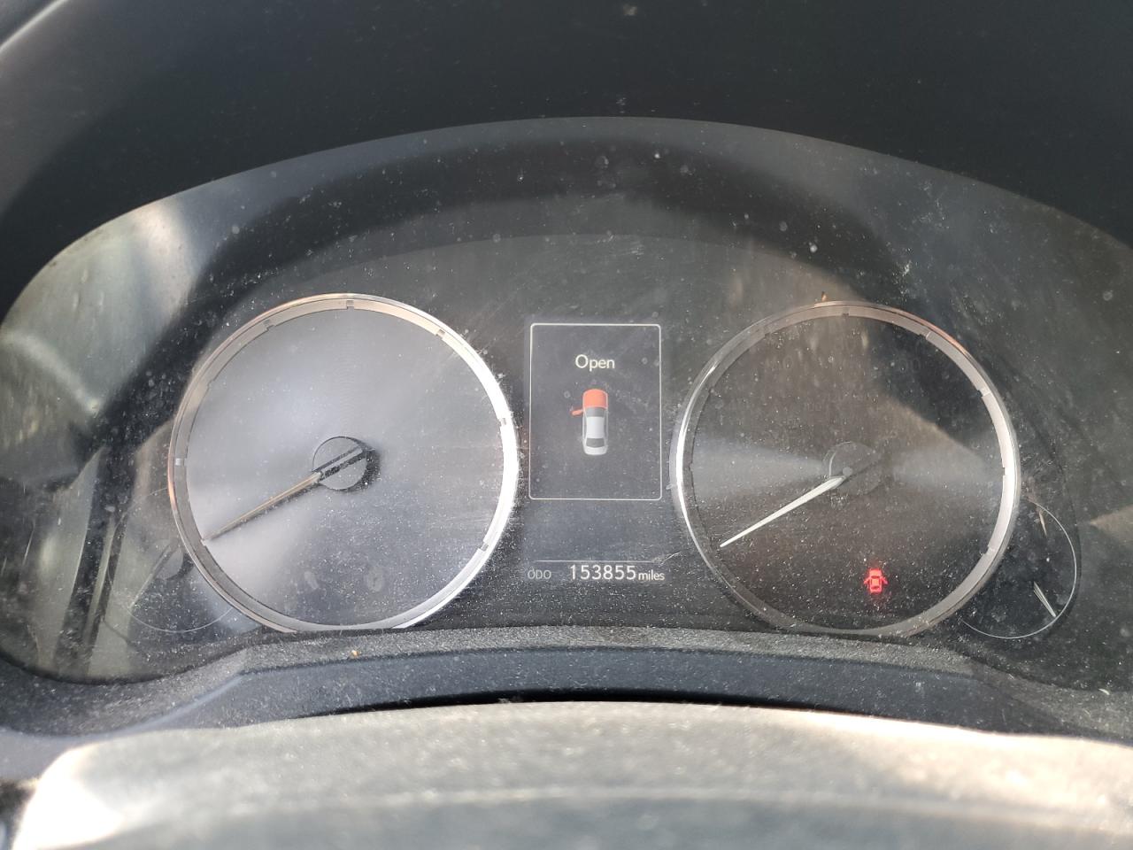 Lexus Is 200t Image 9