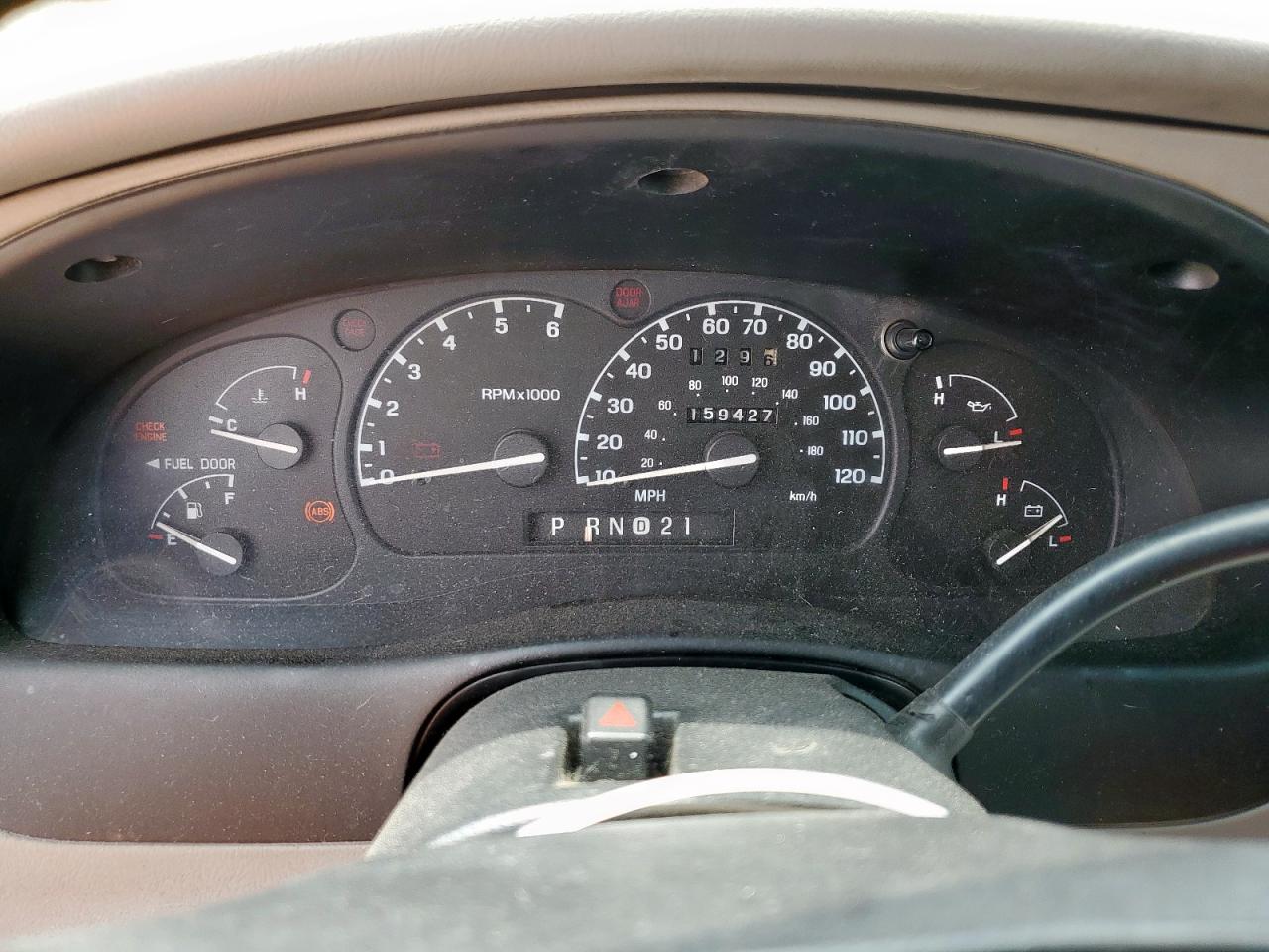 Ford Explorer Image 7