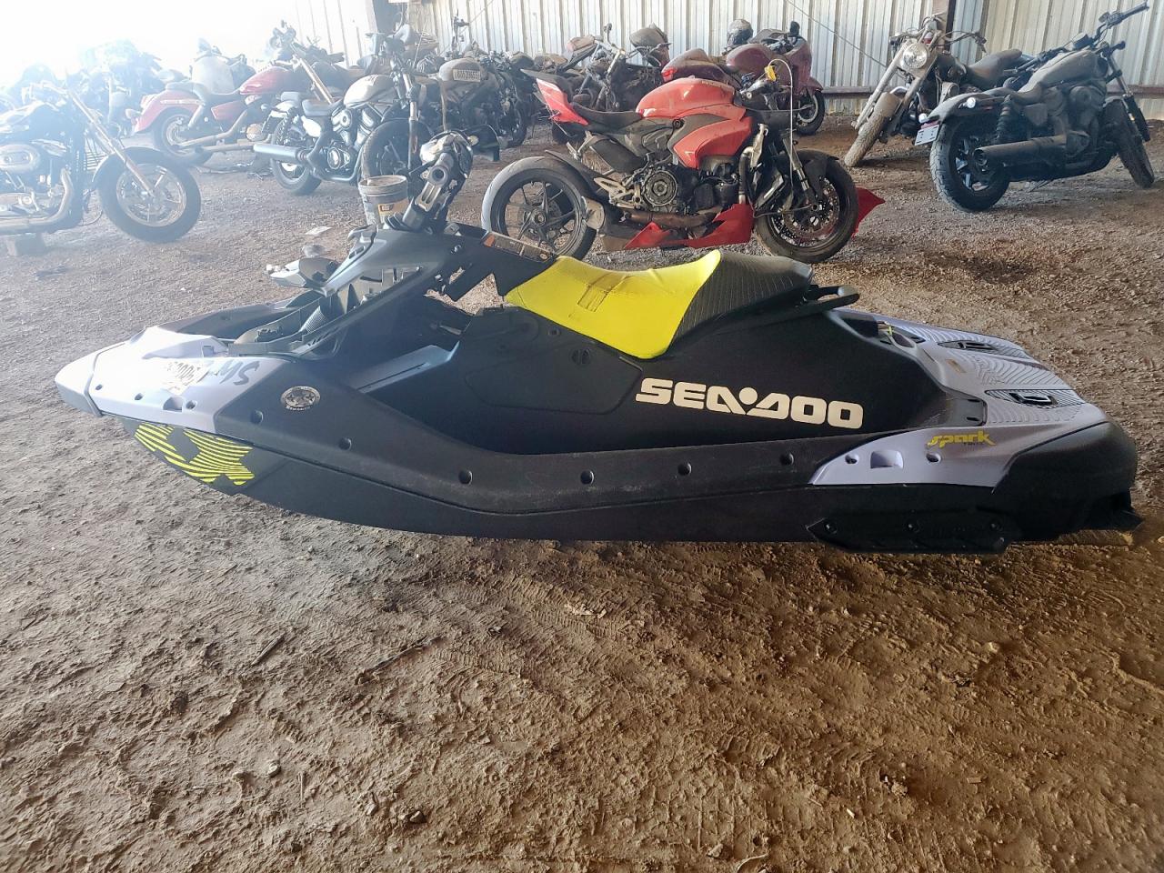 Sea-Doo Spark Image 8