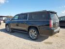 GMC Yukon Denali Image 13