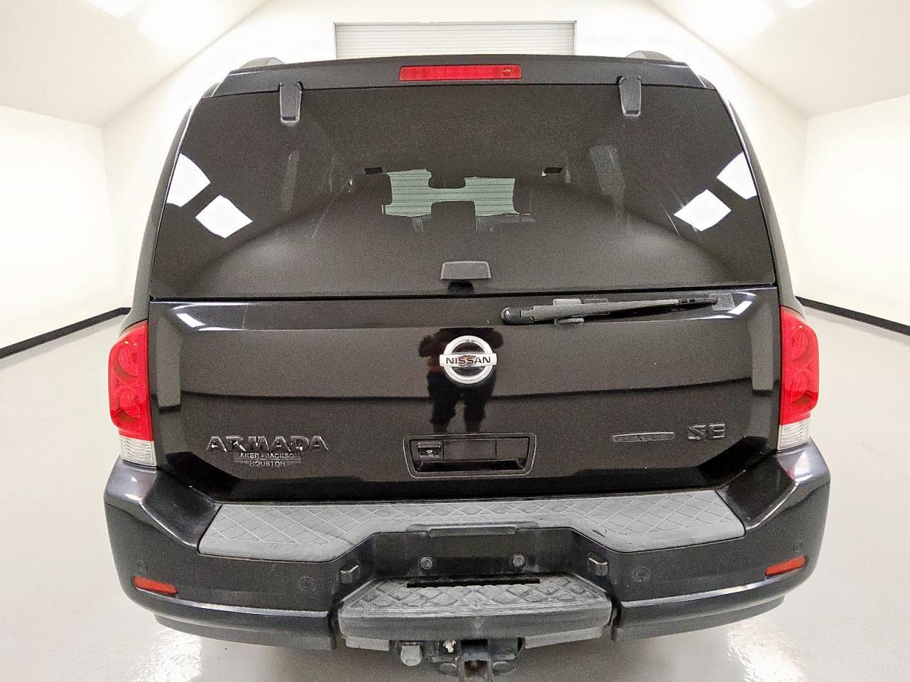 Nissan Armada Se Image 8