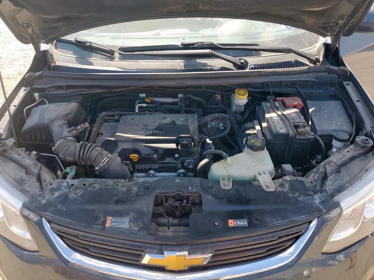 Chevrolet Sonic Lt Image 10