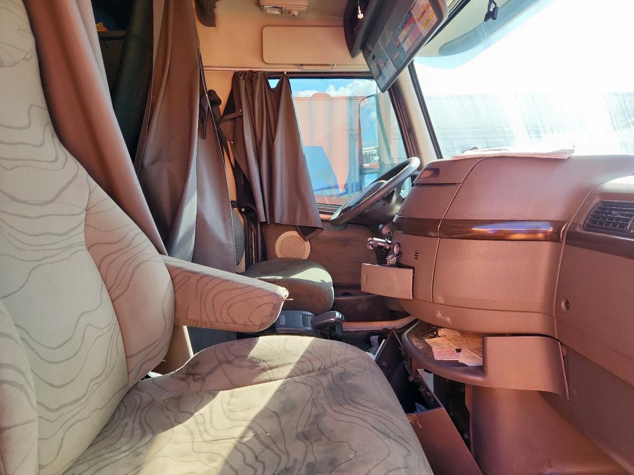 Volvo Vnl Vnl Image 3