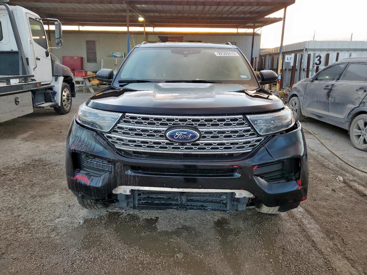 Ford Explorer Xlt Image 6