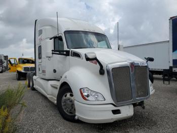  Salvage Kenworth T680
