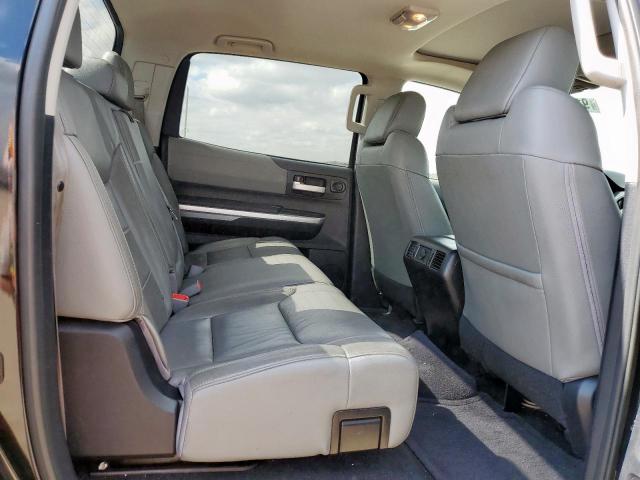 Toyota Tundra Crewmax Limited Image 6