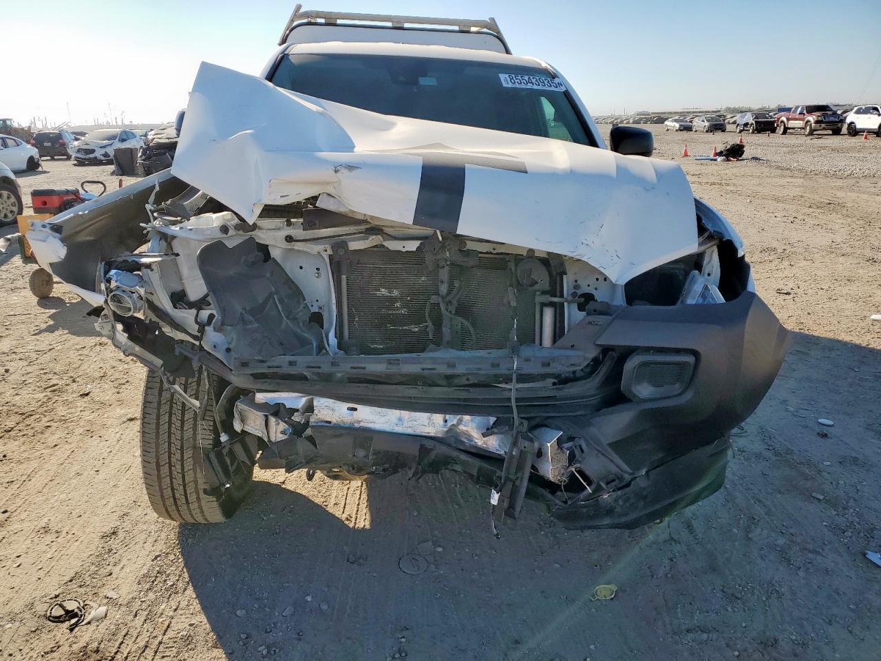 Toyota Tacoma Access Cab Image 2