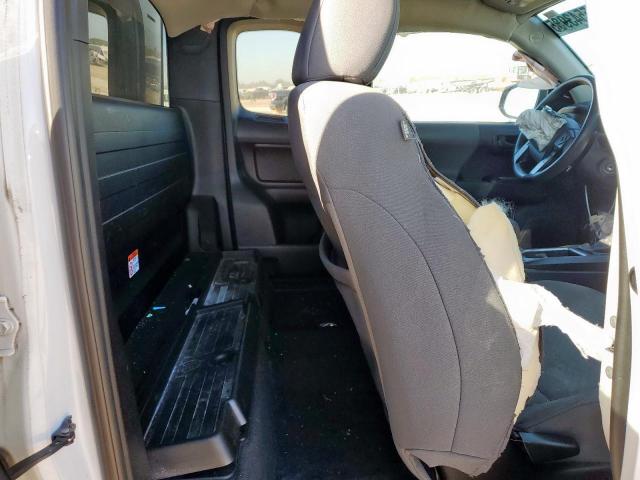 Toyota Tacoma Access Cab Image 12