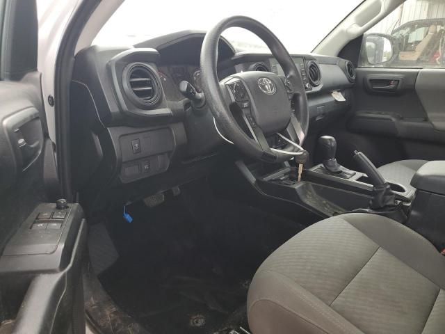 Toyota Tacoma Access Cab Image 4