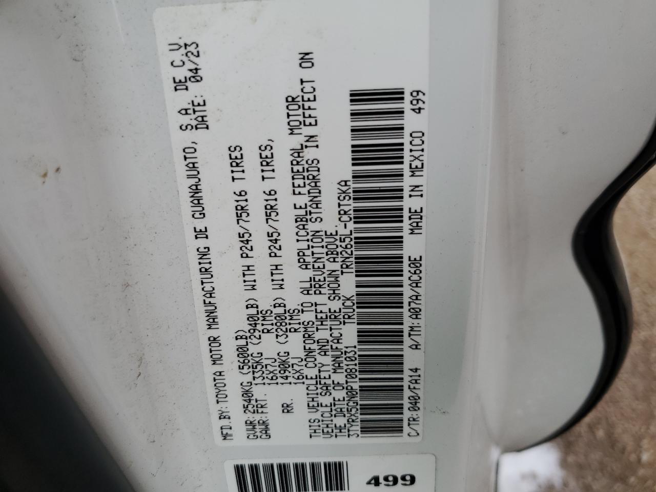 Toyota Tacoma Access Cab Image 12