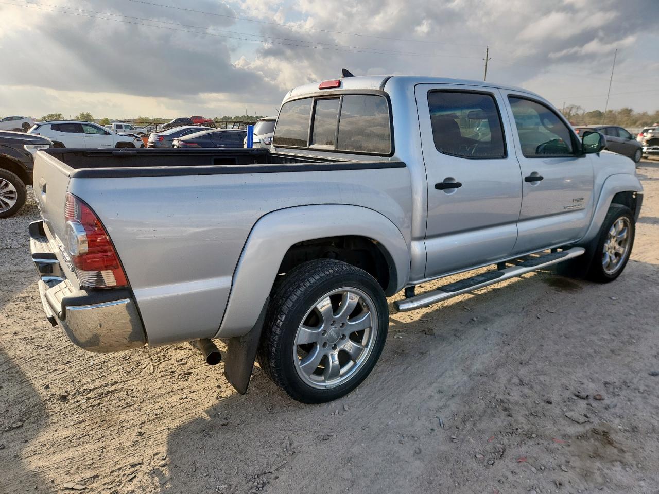 Toyota Tacoma Double Cab Prerunner Image 2