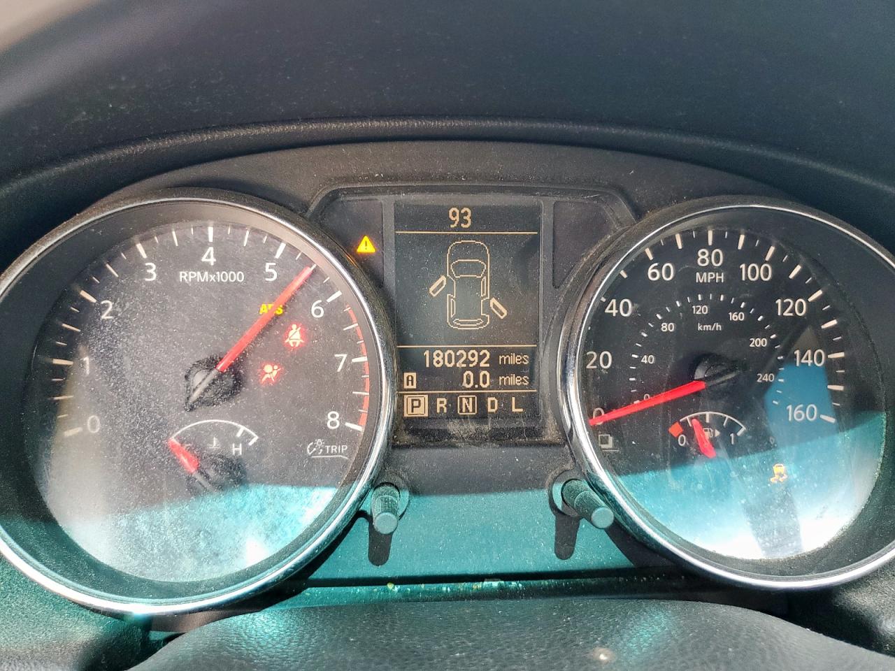 Nissan Rogue S Image 9