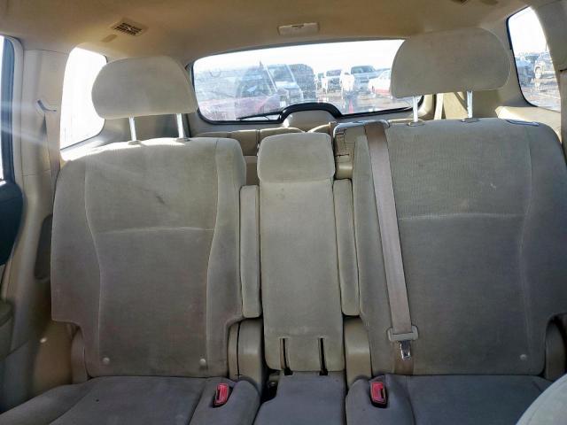 Toyota Highlander Base Image 12