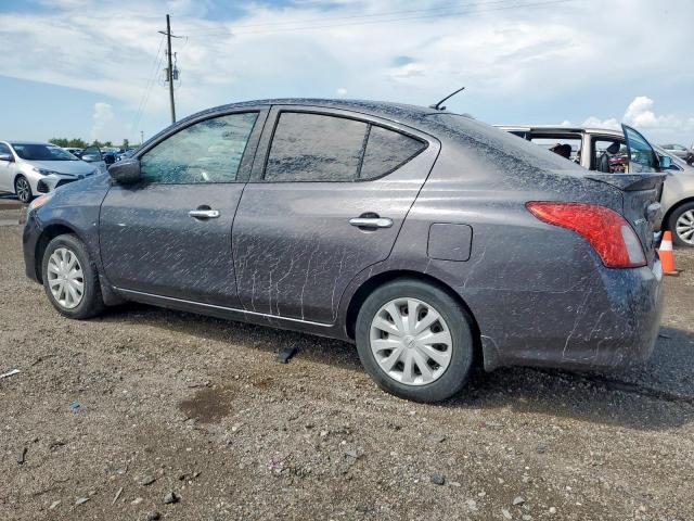 Nissan Versa S Image 4