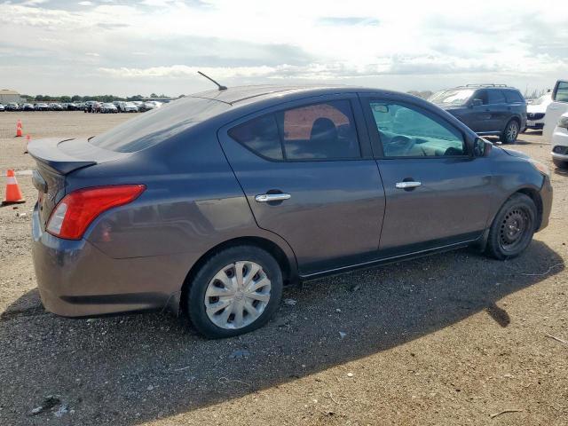 Nissan Versa S Image 5