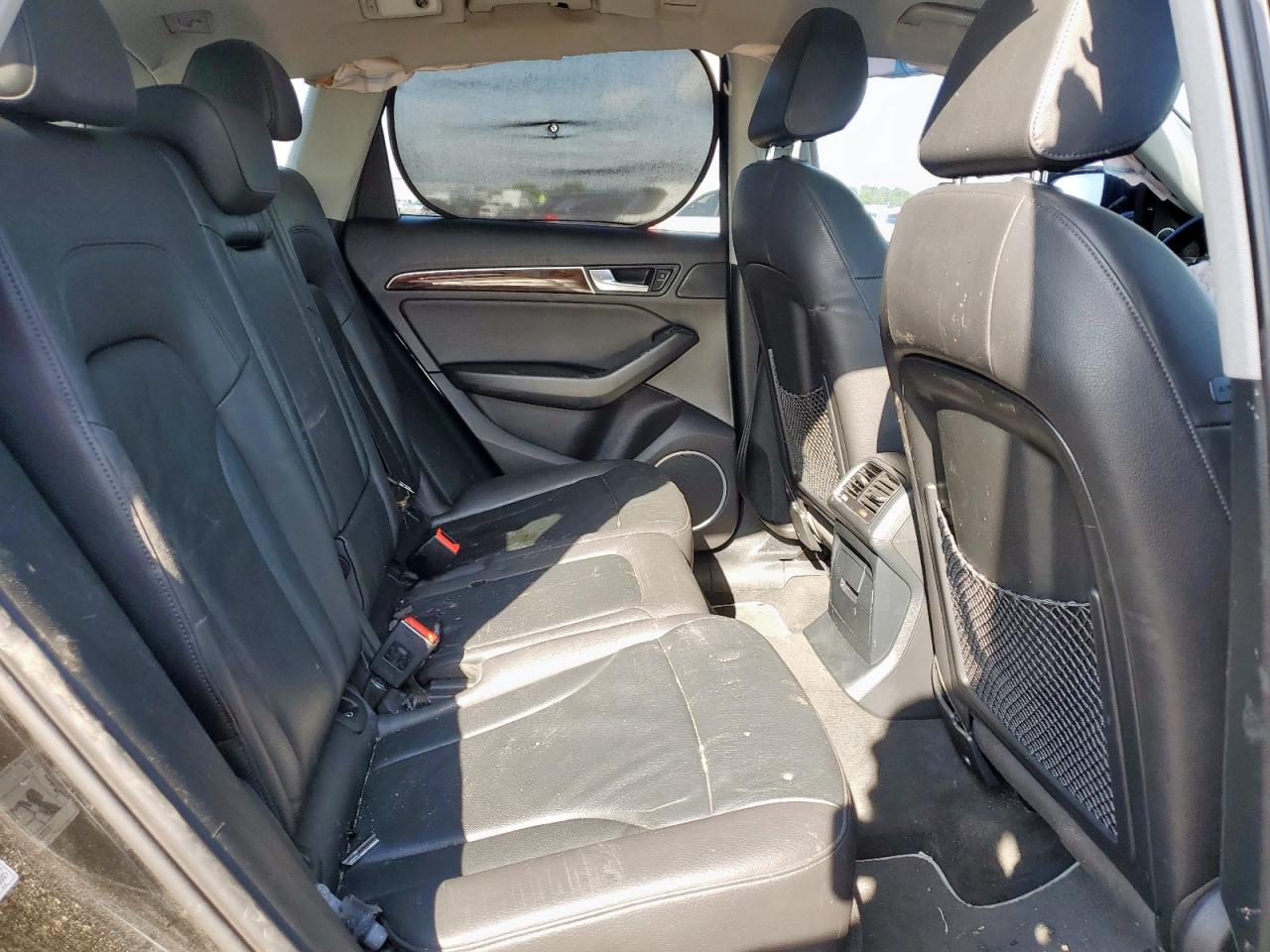 Audi Q5 Premium Plus Image 12