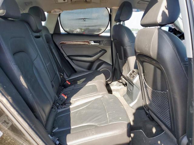 Audi Q5 Premium Plus Image 12