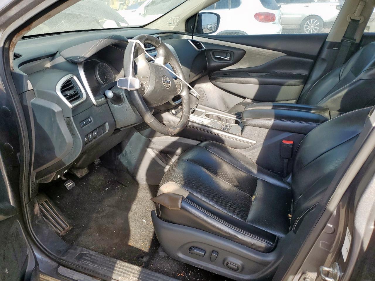 Nissan Murano S Image 5