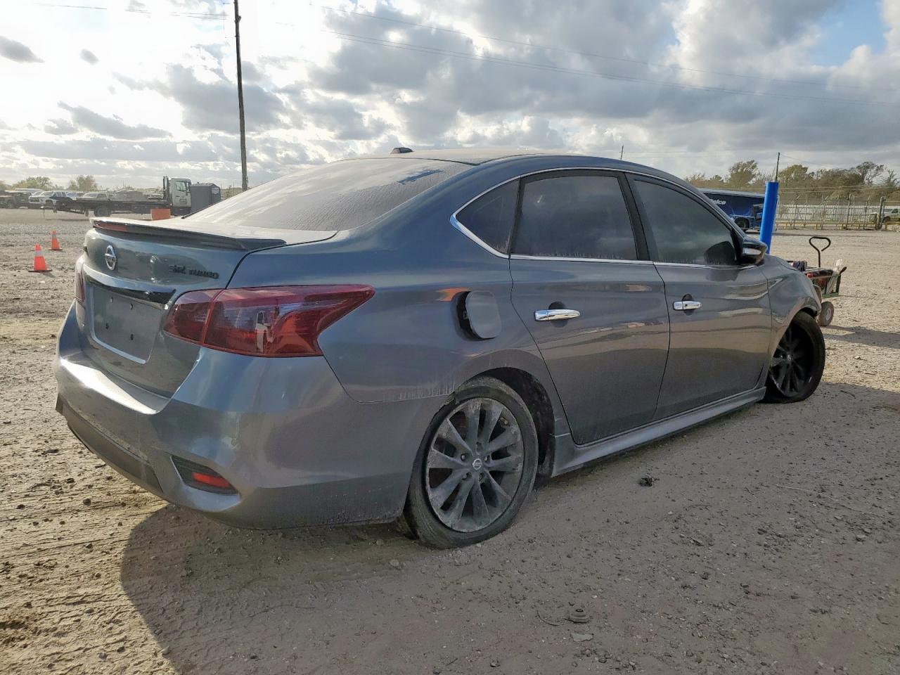 Nissan Sentra Sr Turbo Image 5