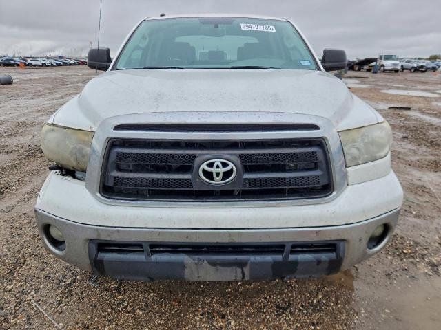 Toyota Tundra Crewmax Sr5 Image 10