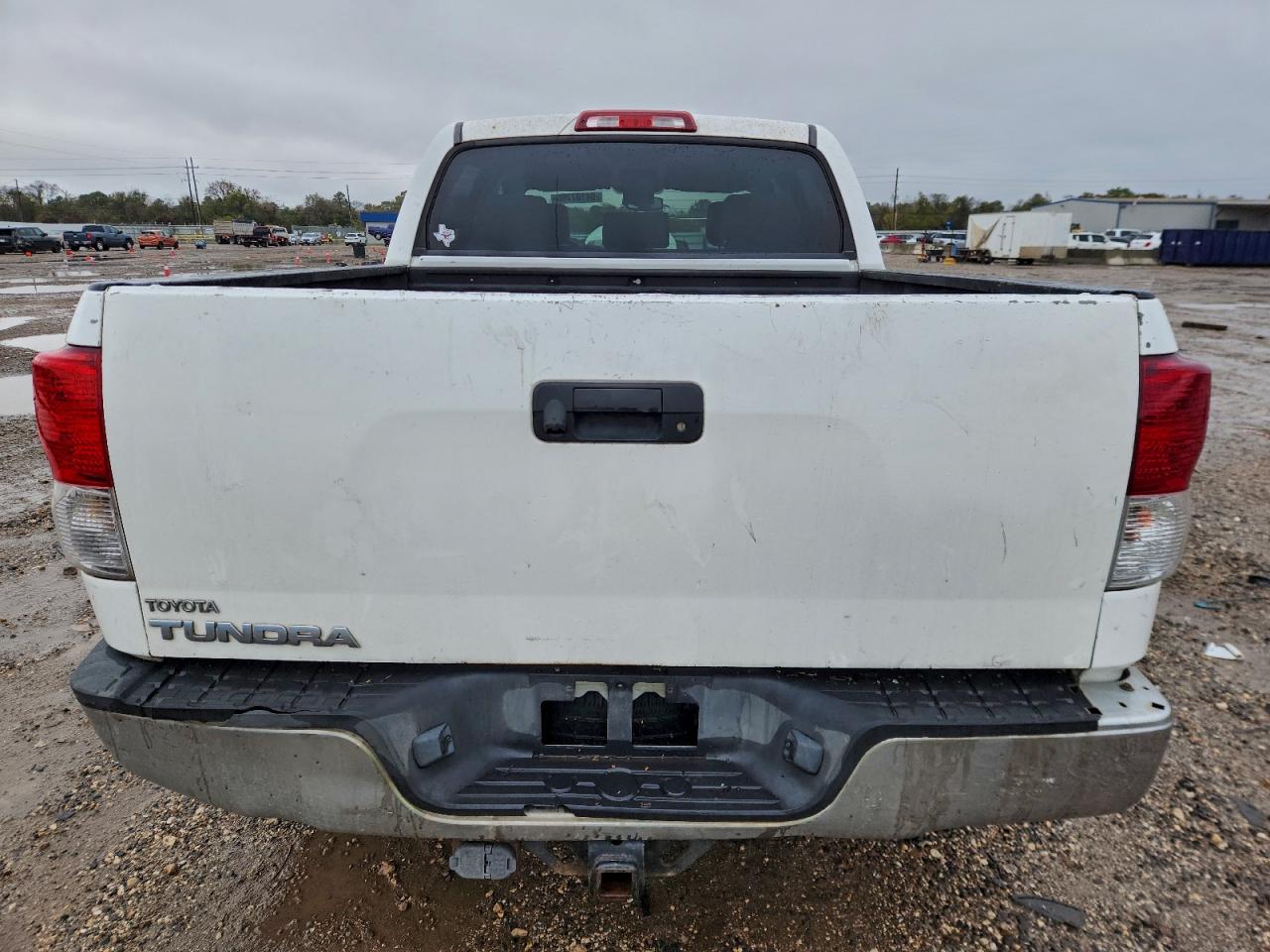 Toyota Tundra Crewmax Sr5 Image 3