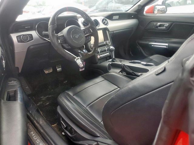 Ford Mustang Image 6