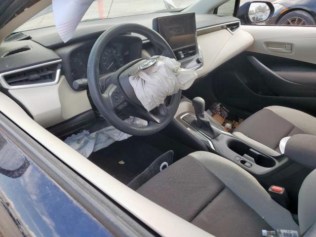 Toyota Corolla Le Image 10