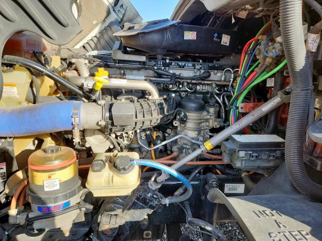 Freightliner Cascadia 1 Image 10