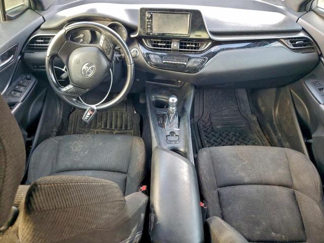 Toyota C-HR Xle Image 12