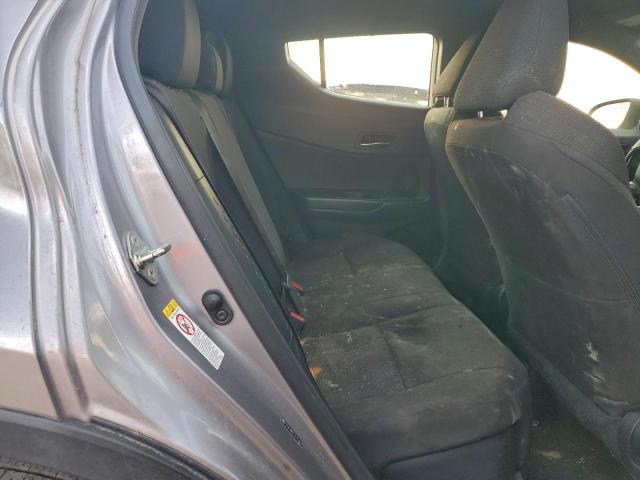 Toyota C-HR Xle Image 10