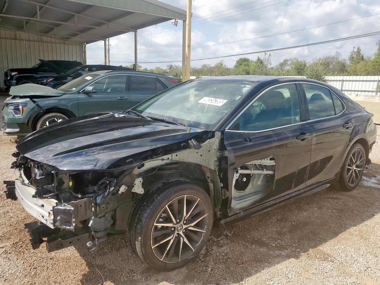 Toyota Camry Se Night Shade Image 1