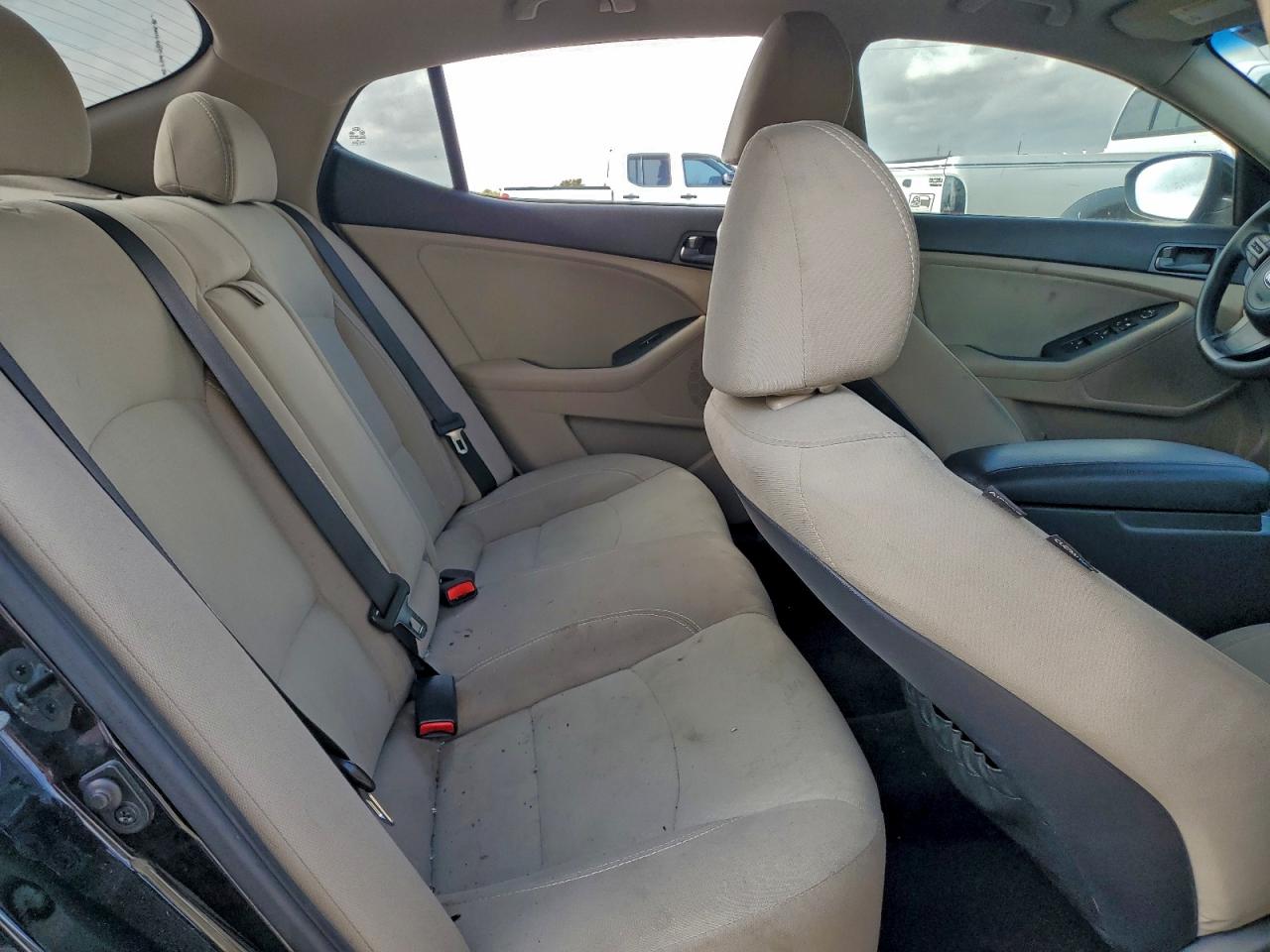 Kia Optima Lx Image 7