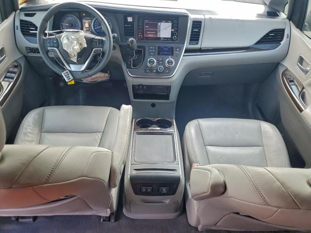 Toyota Sienna Xle Image 13