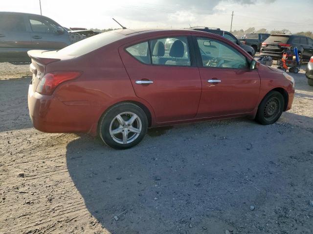 Nissan Versa S Image 4