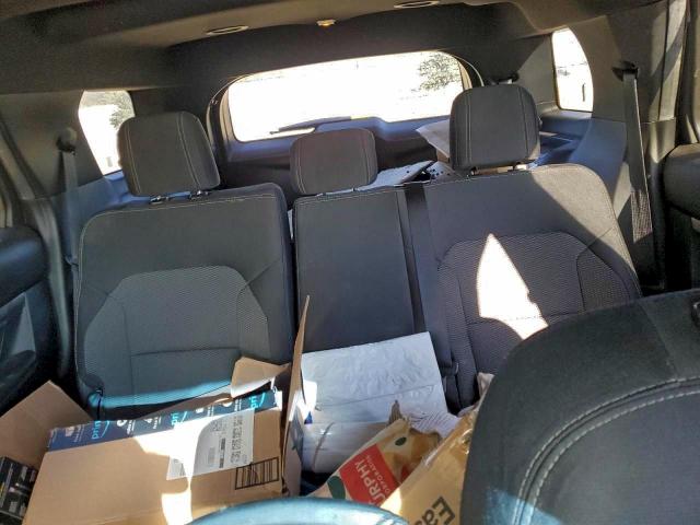 Ford Explorer Xlt Image 8